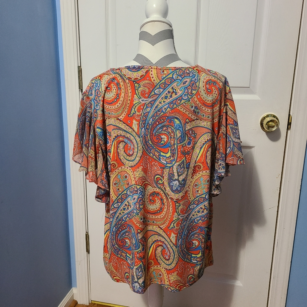 Coco Blanco Paisley Print Top - Picture 2 of 9